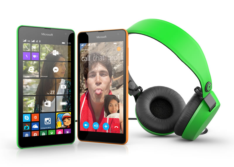 Los nuevo Lumia así lucen con el logo de Microsoft